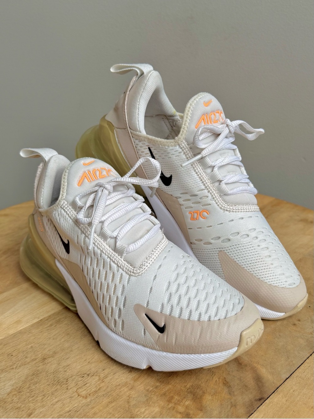 Nike Air Max 270 White Desert Sand Tan Shoes Sz 7